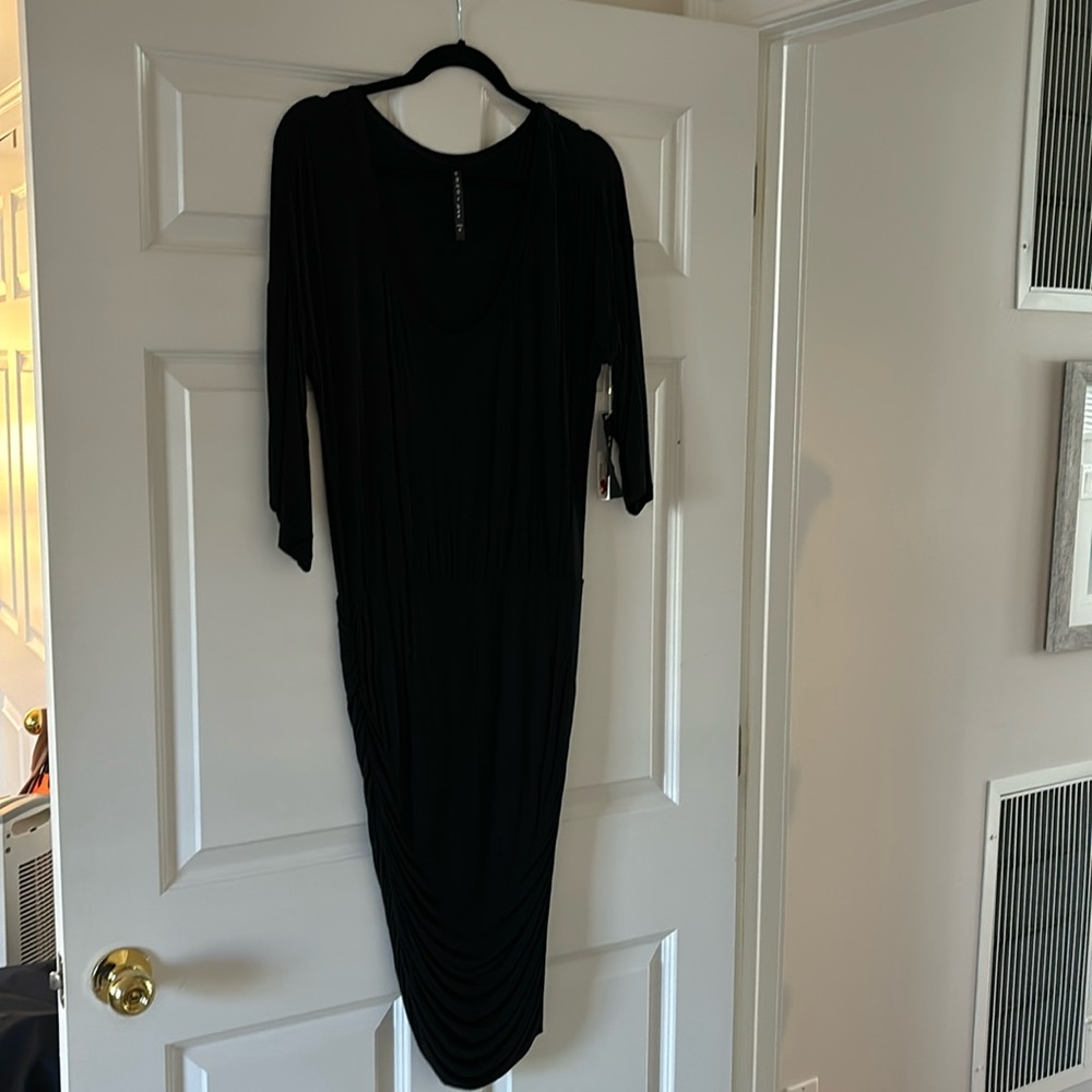 Black Ruched bodycon dress. Size Medium. NWT